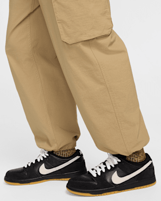 NIKE ナイキ SB カーニー カーゴ スケートボードパンツ　Sサイズ　人気品 NIKE公式】ナイキ SB カーニー カーゴ スケートボードパンツ